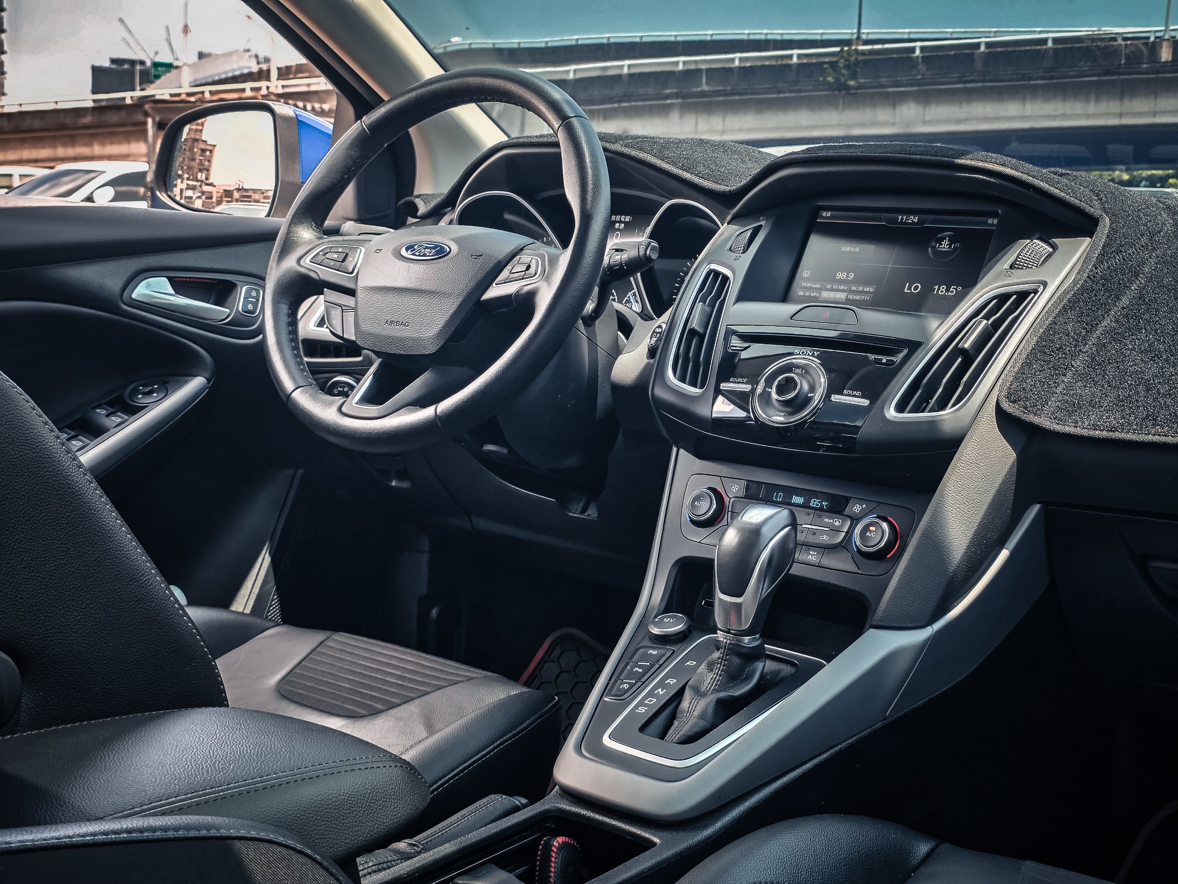 2016 Ford Focus 照片 9