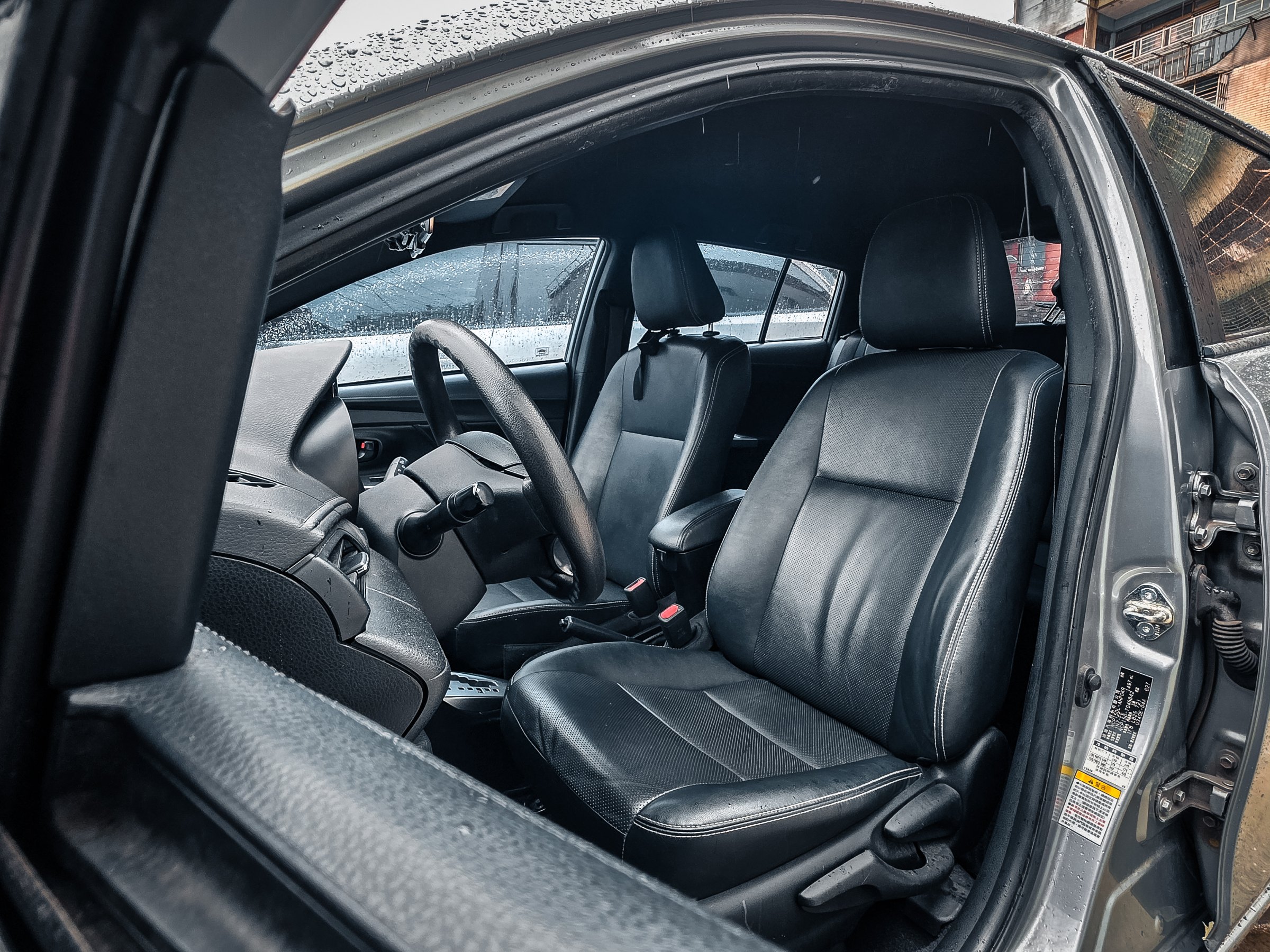 2016 toyota yaris 經典版 照片 8