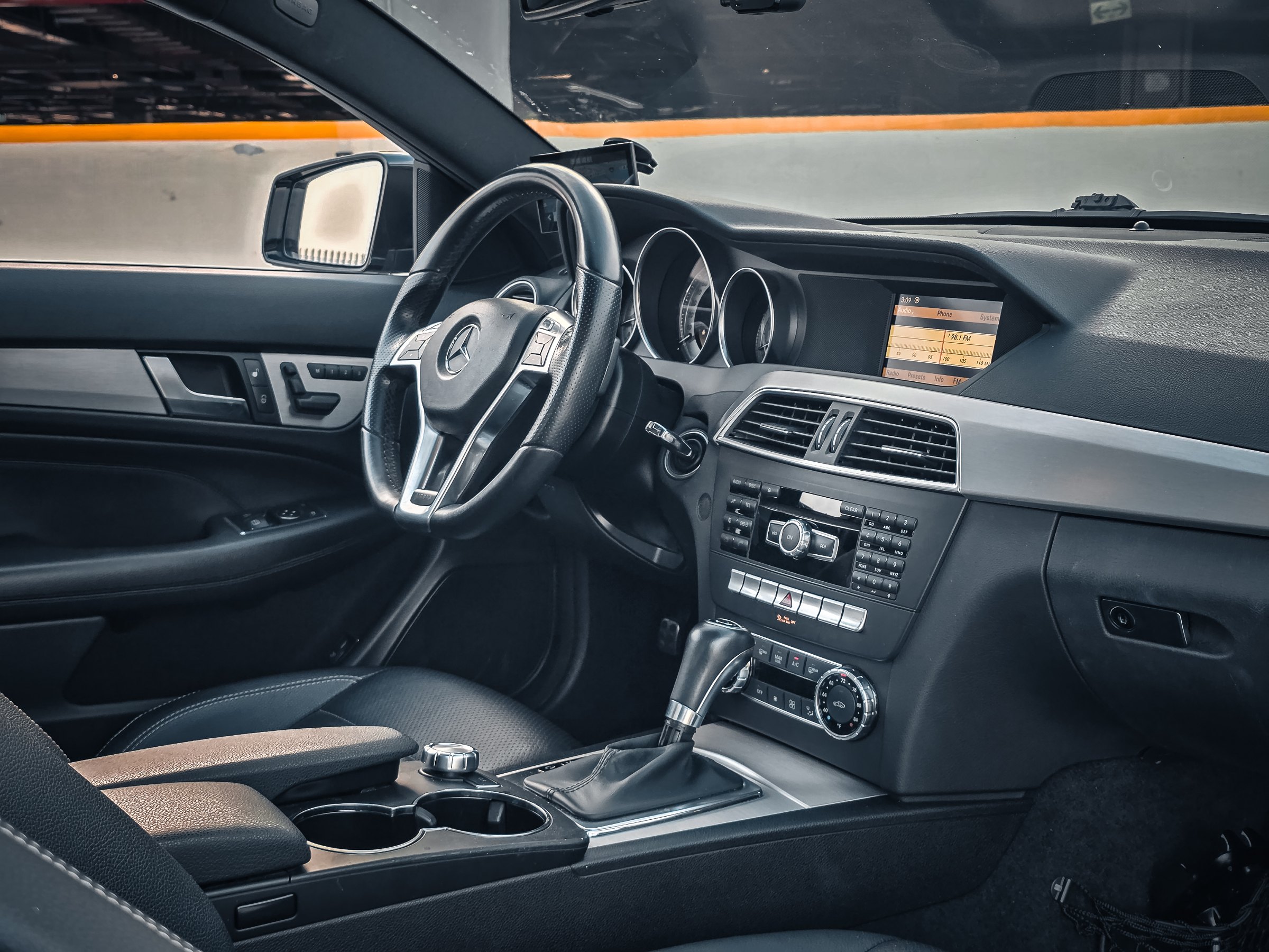 2012 Mercedes-Benz C250 coupe 照片 11
