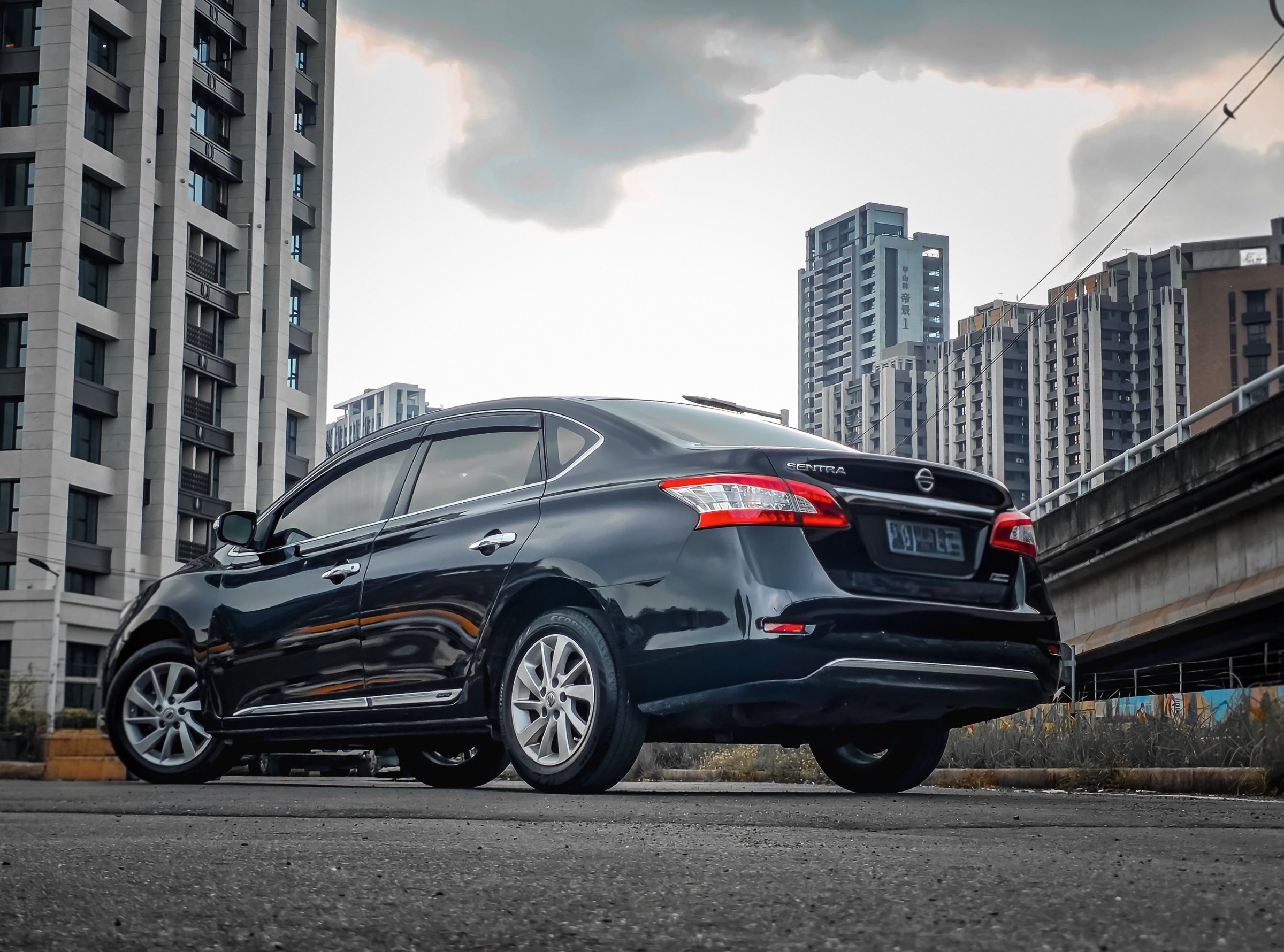 2017 Nissan Sentra 照片 2