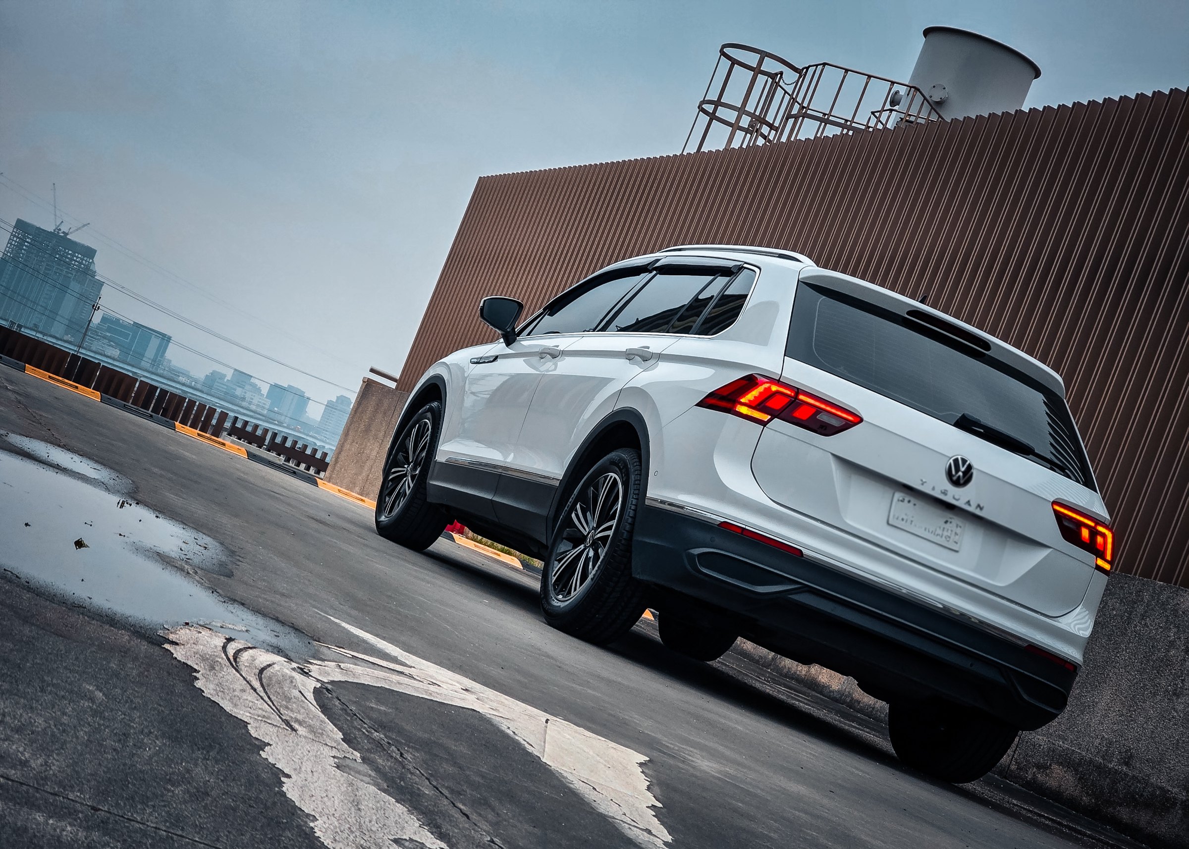 2021 Volkswagen Tiguan 照片 2