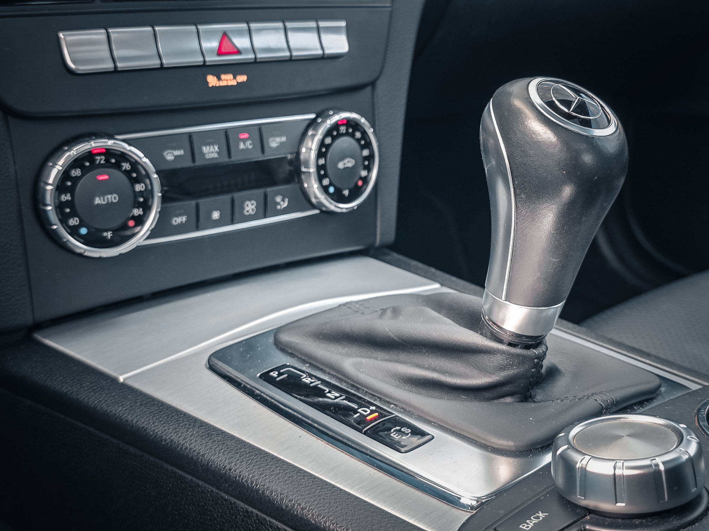 2012 Mercedes-Benz C250 coupe 照片 7