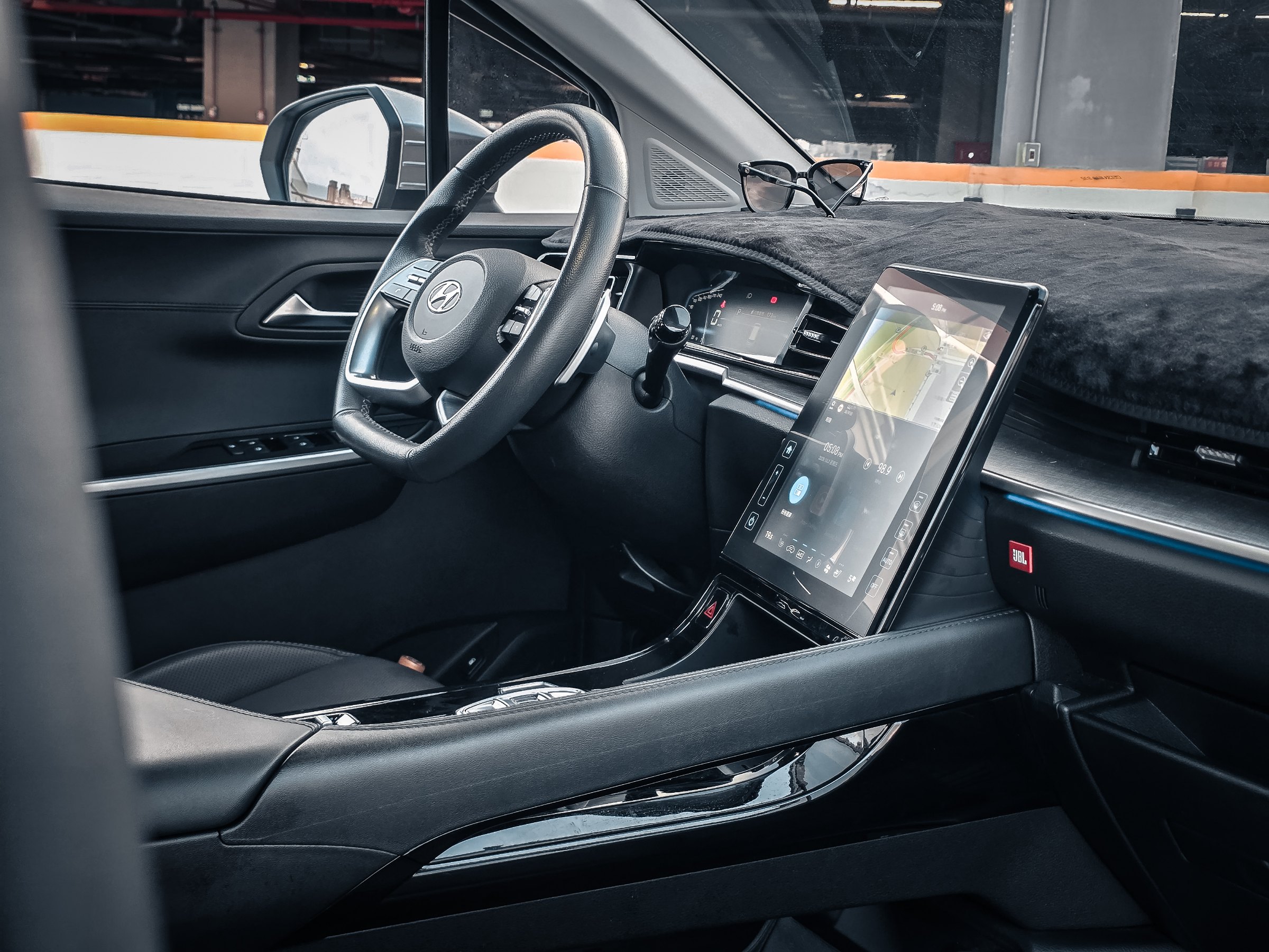 2025 Hyundai Custin GLT-D 2.0 照片 11